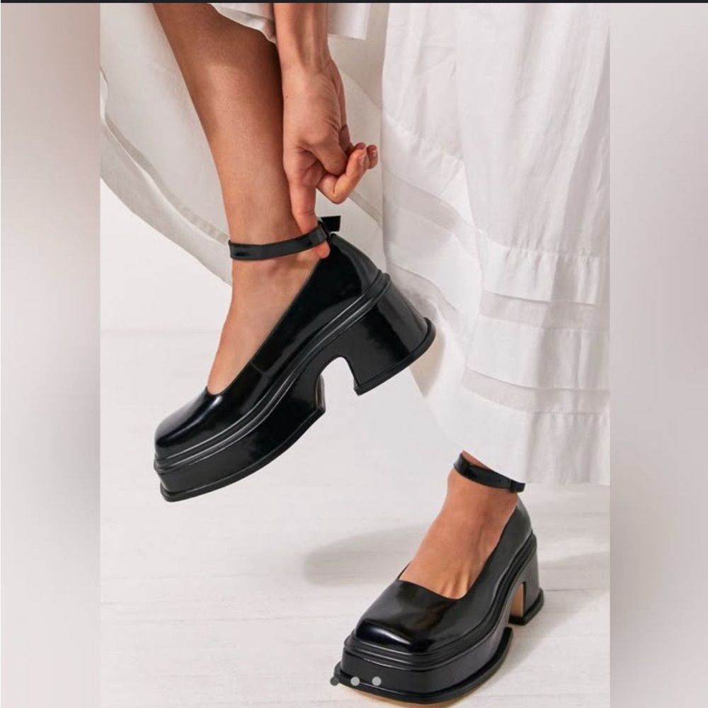 Jeffrey Campbell /free people Lizzy Mary Jane Y2K platform shoes